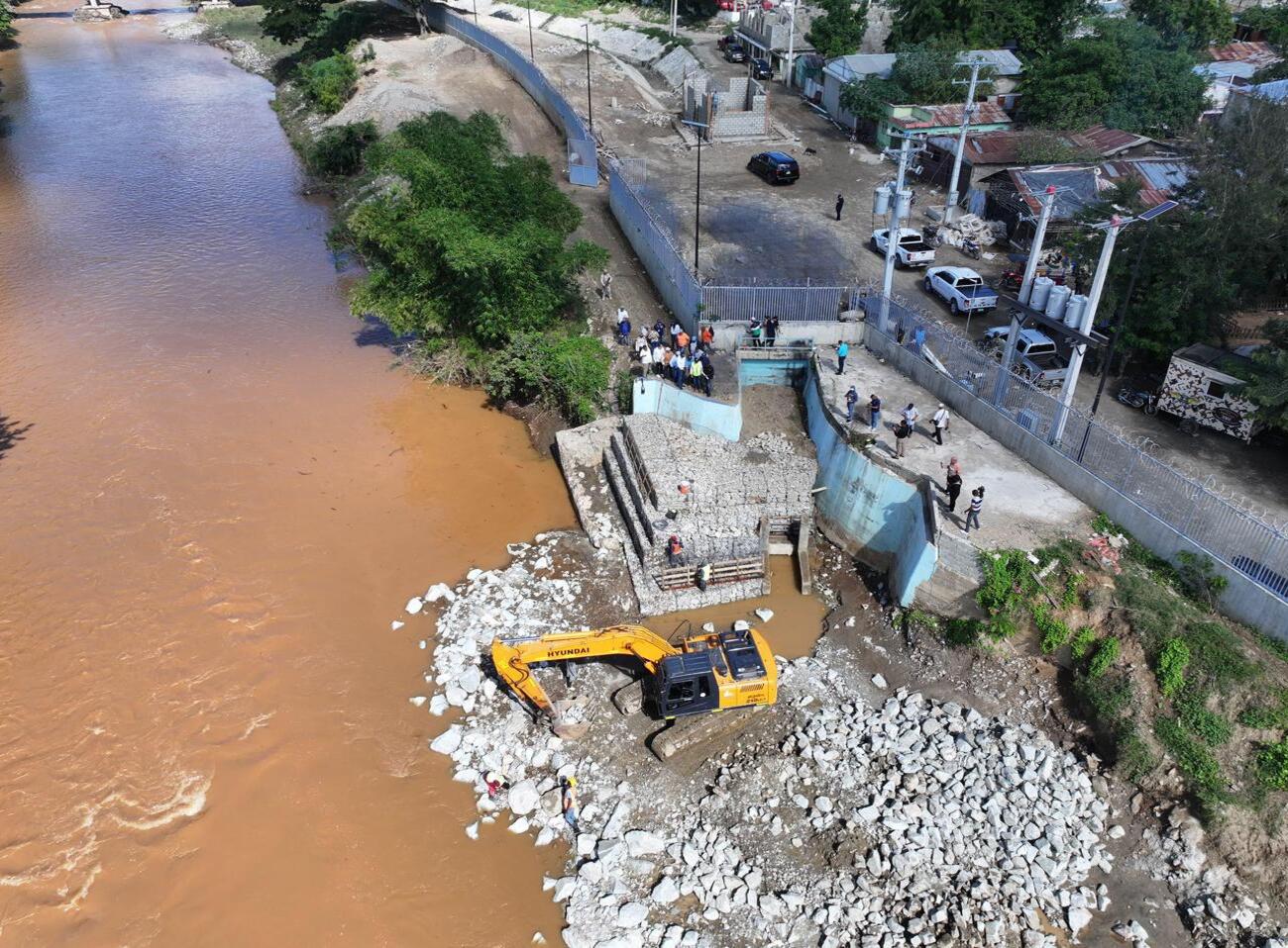 Indrhi supervisa avance de obras hidráulicas en sistemas de riego de Dajabón y Montecristi – Presidencia de la República Dominicana